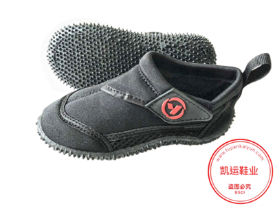 探索時(shí)尚與舒適的交匯點(diǎn) 專業(yè)鞋業(yè)產(chǎn)品中心