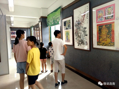 童心繪夢，藝韻飛揚——記清遠(yuǎn)市第二屆藝術(shù)百花少兒花會美術(shù)書法手工作品巡展在縣文化館開幕